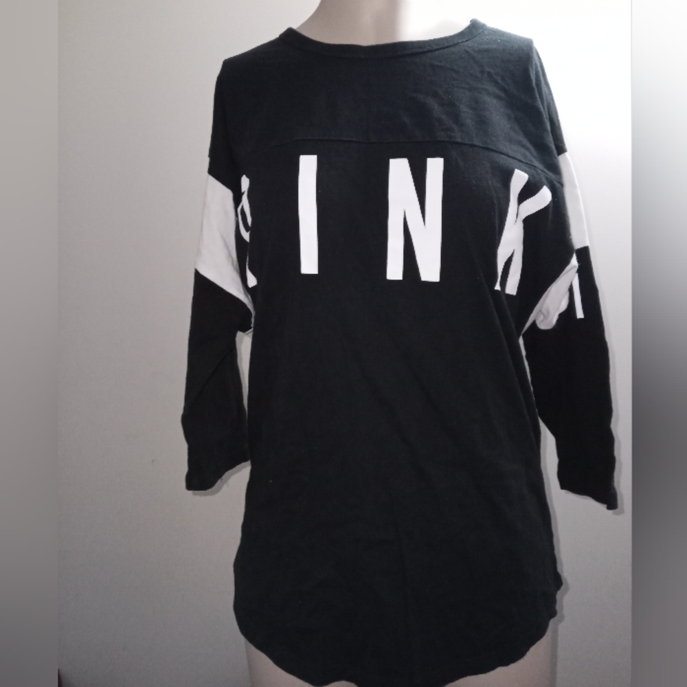 Victoria Secret Pink logo long sleeve shirt black and white graphic print